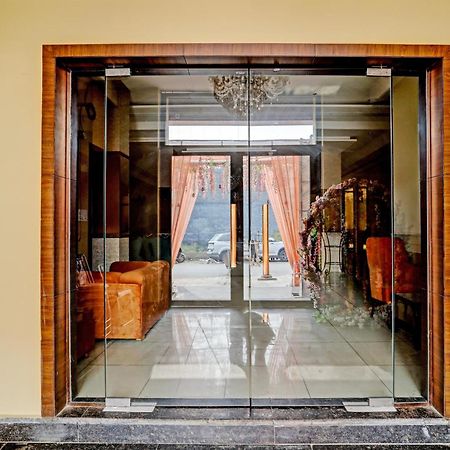 Hotel O Miraas Hotel And Banquet Hall Ludhiana Esterno foto